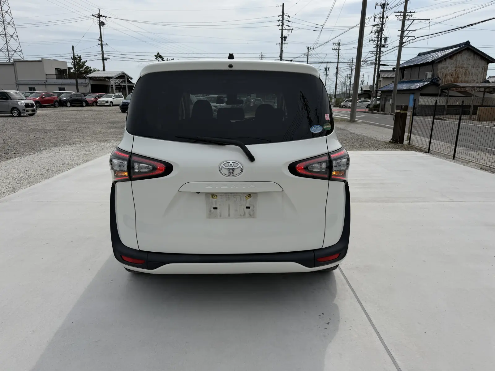 Toyota Sienta, 2017