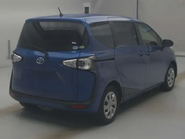 Toyota Sienta, 2017