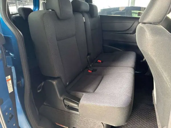 Toyota Sienta, 2017