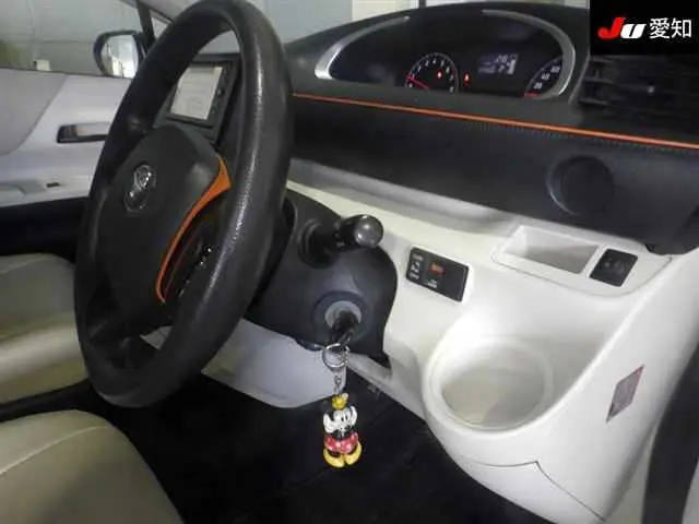 Toyota Sienta, 2016