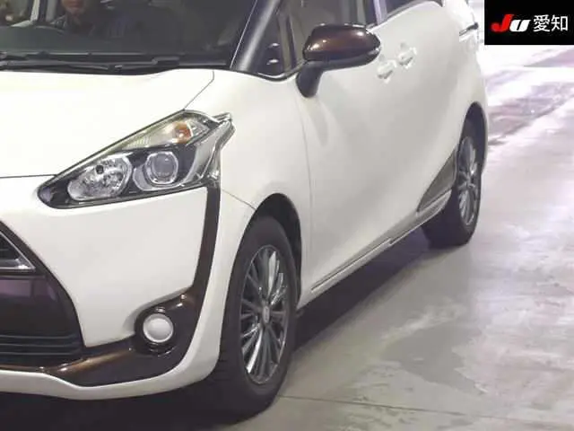 Toyota Sienta, 2016