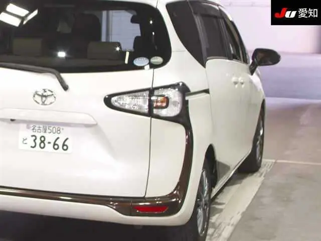 Toyota Sienta, 2016