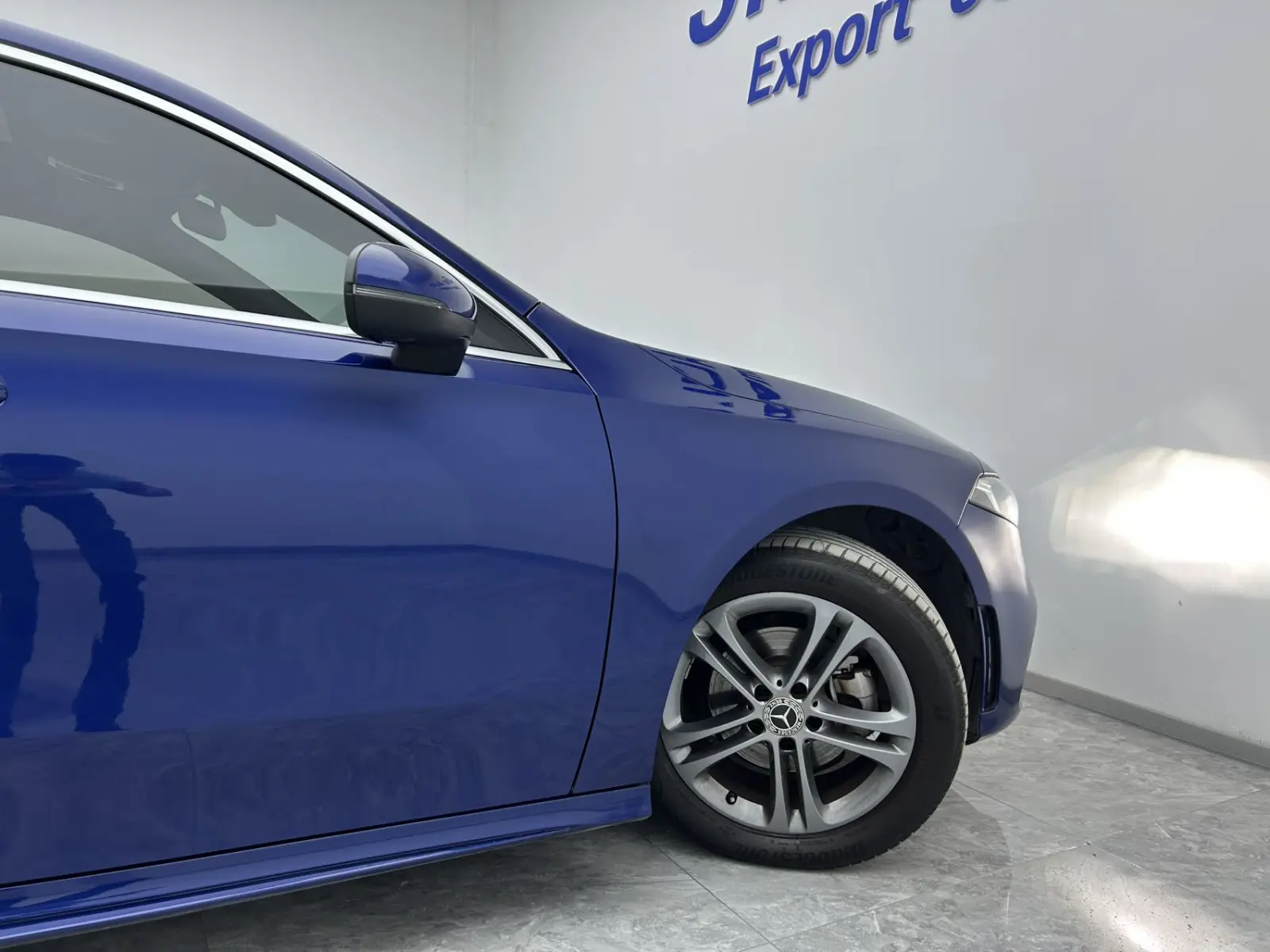 Mercedes-Benz A180L, 2022