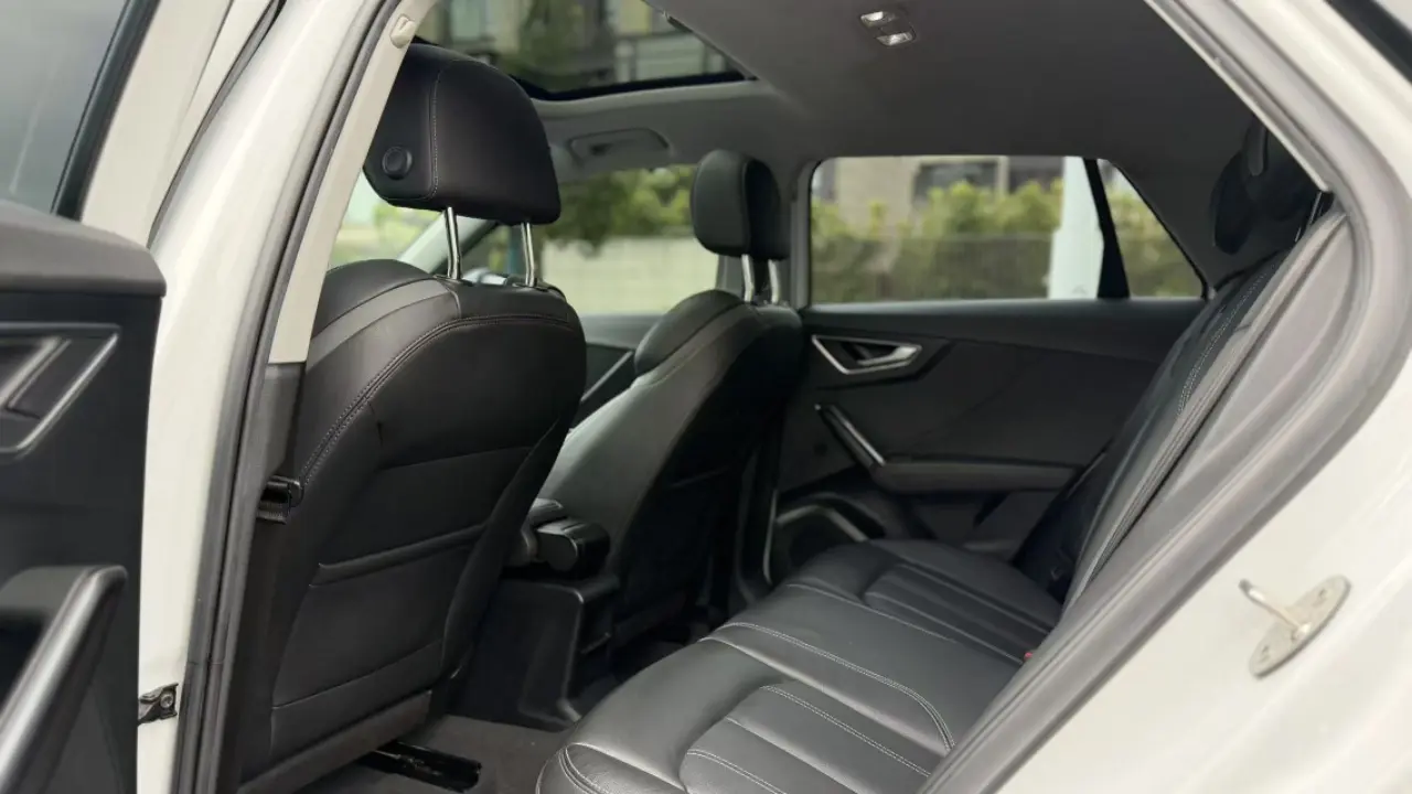 Audi Q2L, 2023