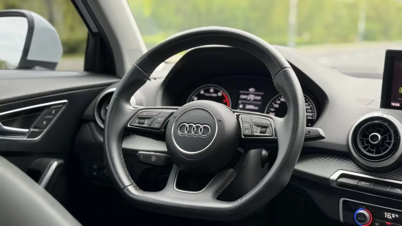 Audi Q2L, 2023