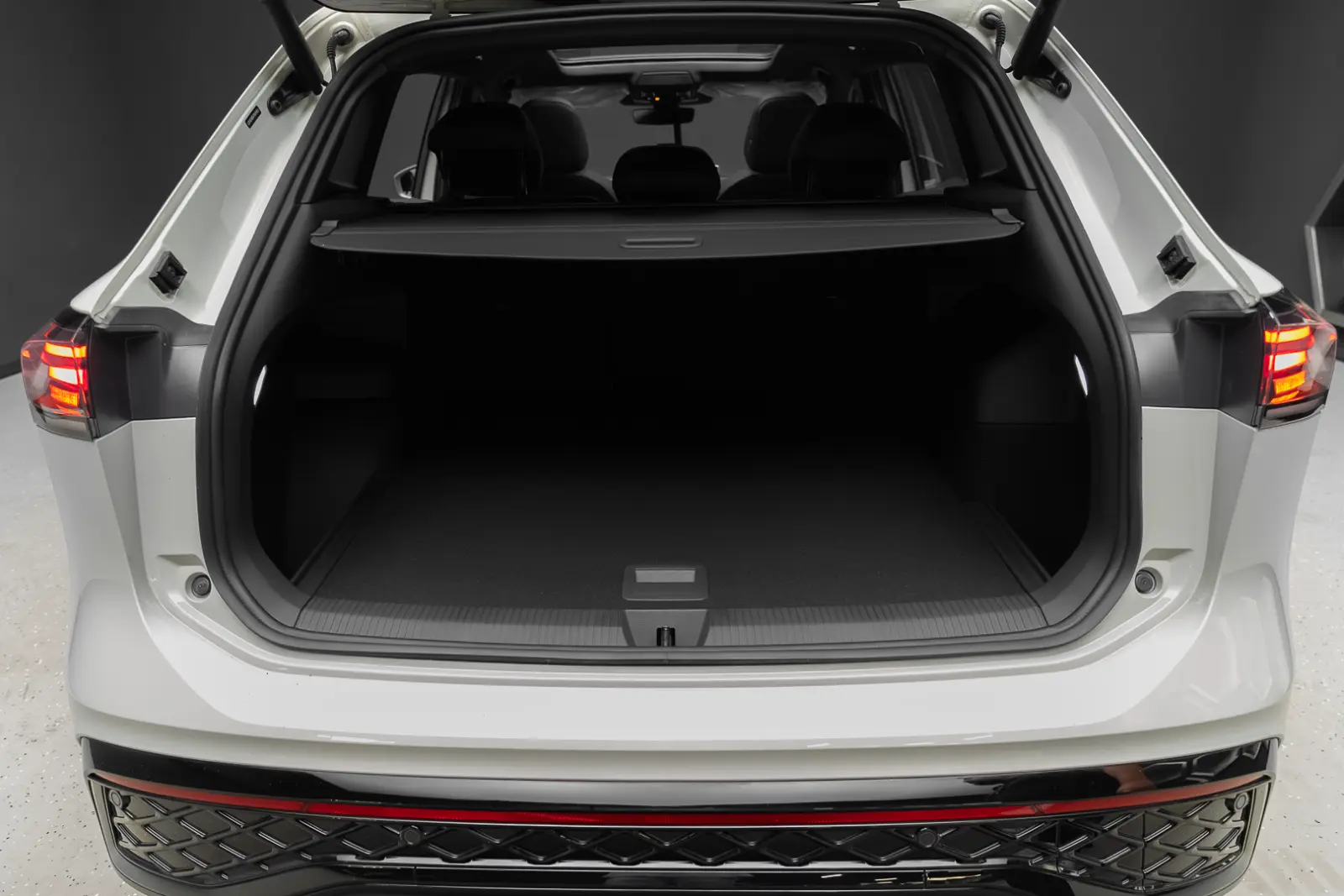 Volkswagen Tiguan L 2026 32