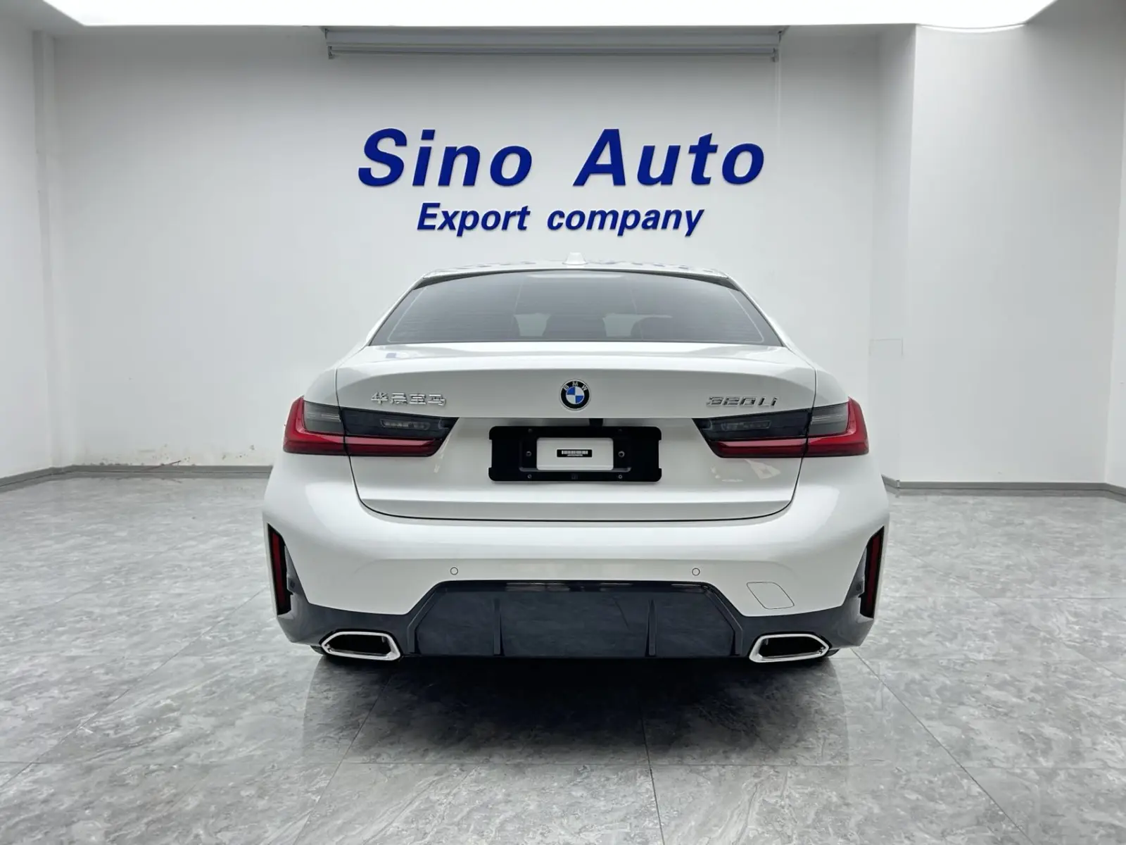 BMW 320Li, 2022