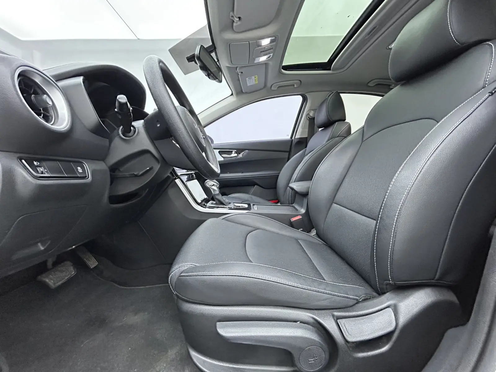Kia K3, 2022