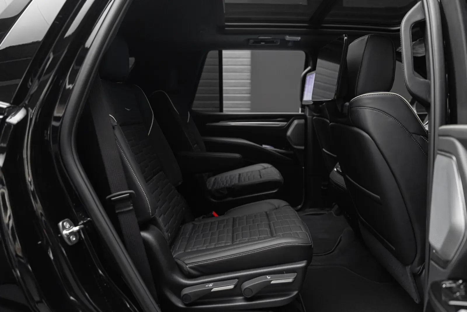 Cadillac Escalade 2026 30
