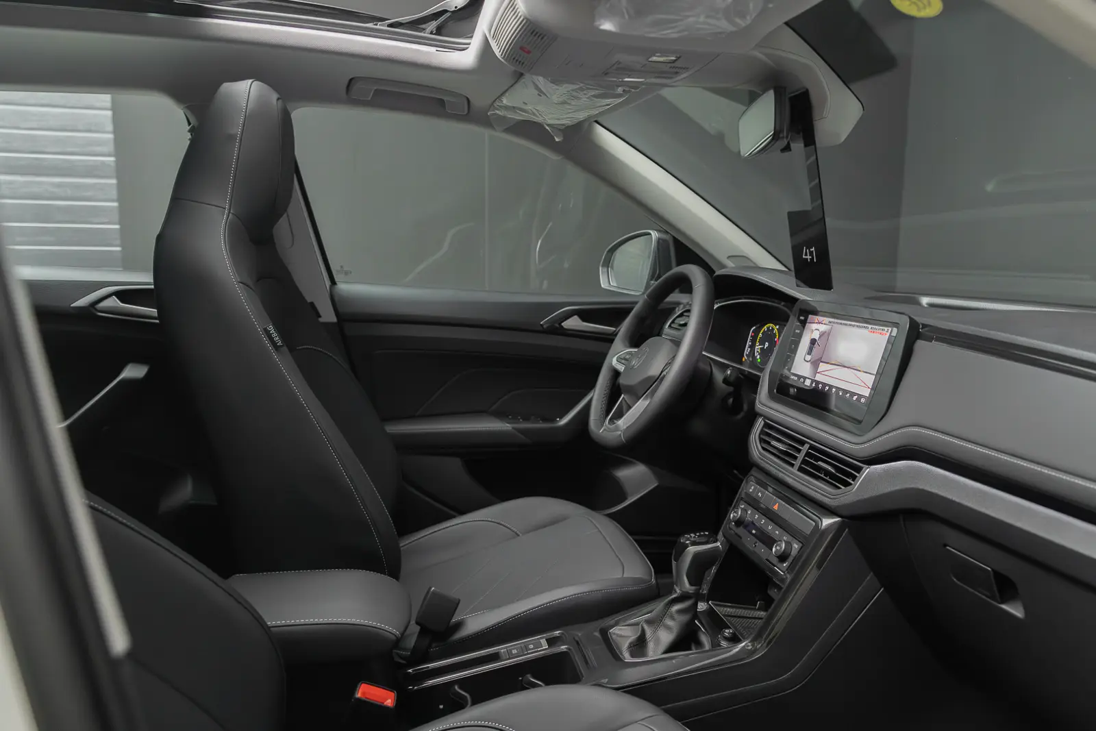 Volkswagen Tharu XR 2026 22