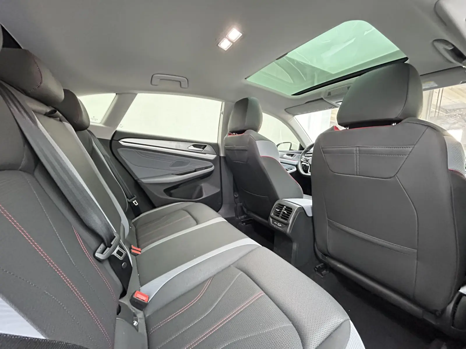 Volkswagen Lamando L, 2022