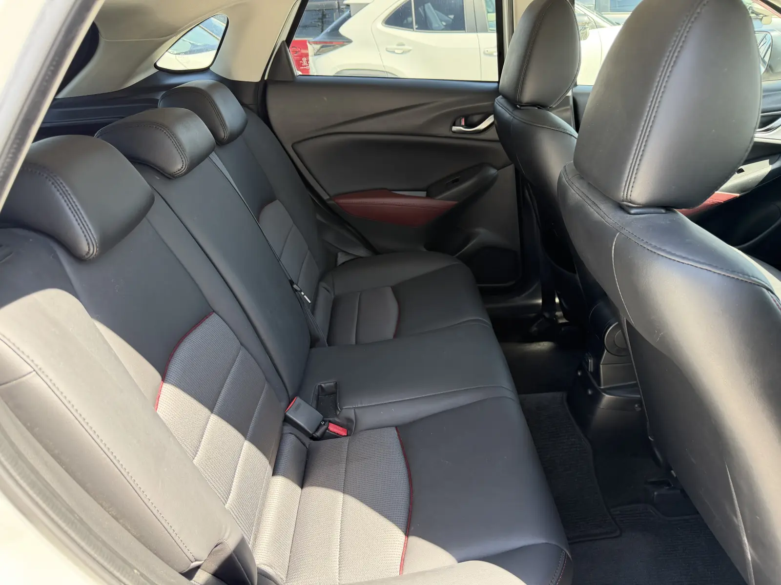 Mazda CX-3, 2015
