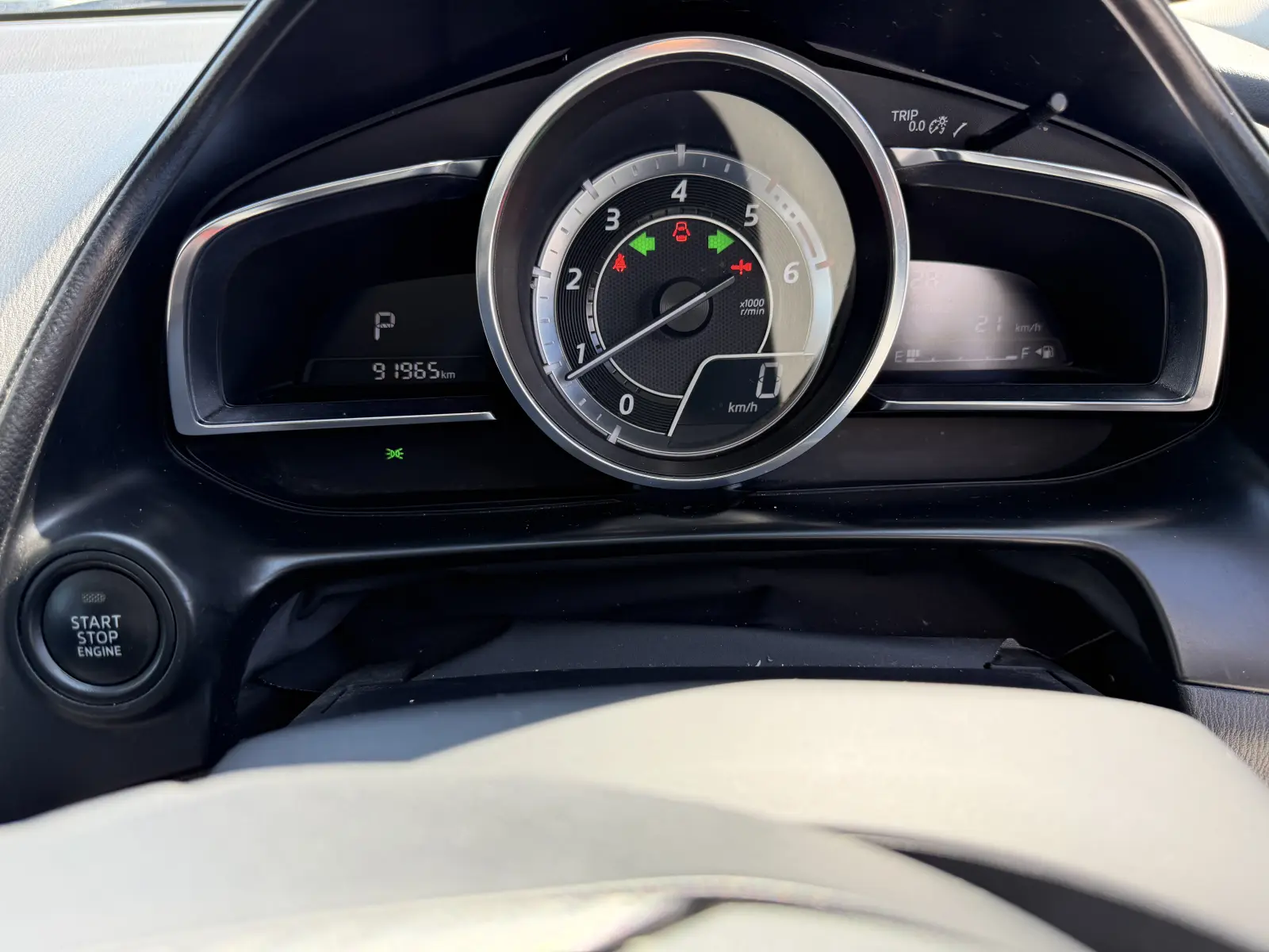 Mazda CX-3, 2015