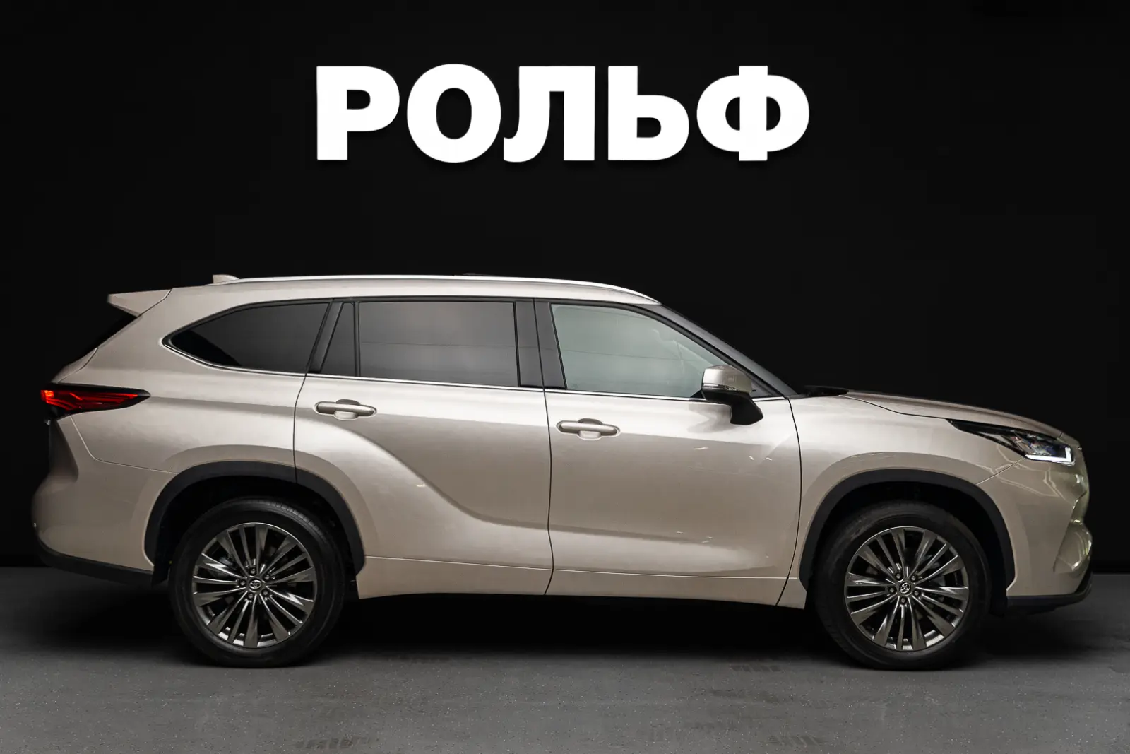 Toyota Highlander 2026 6
