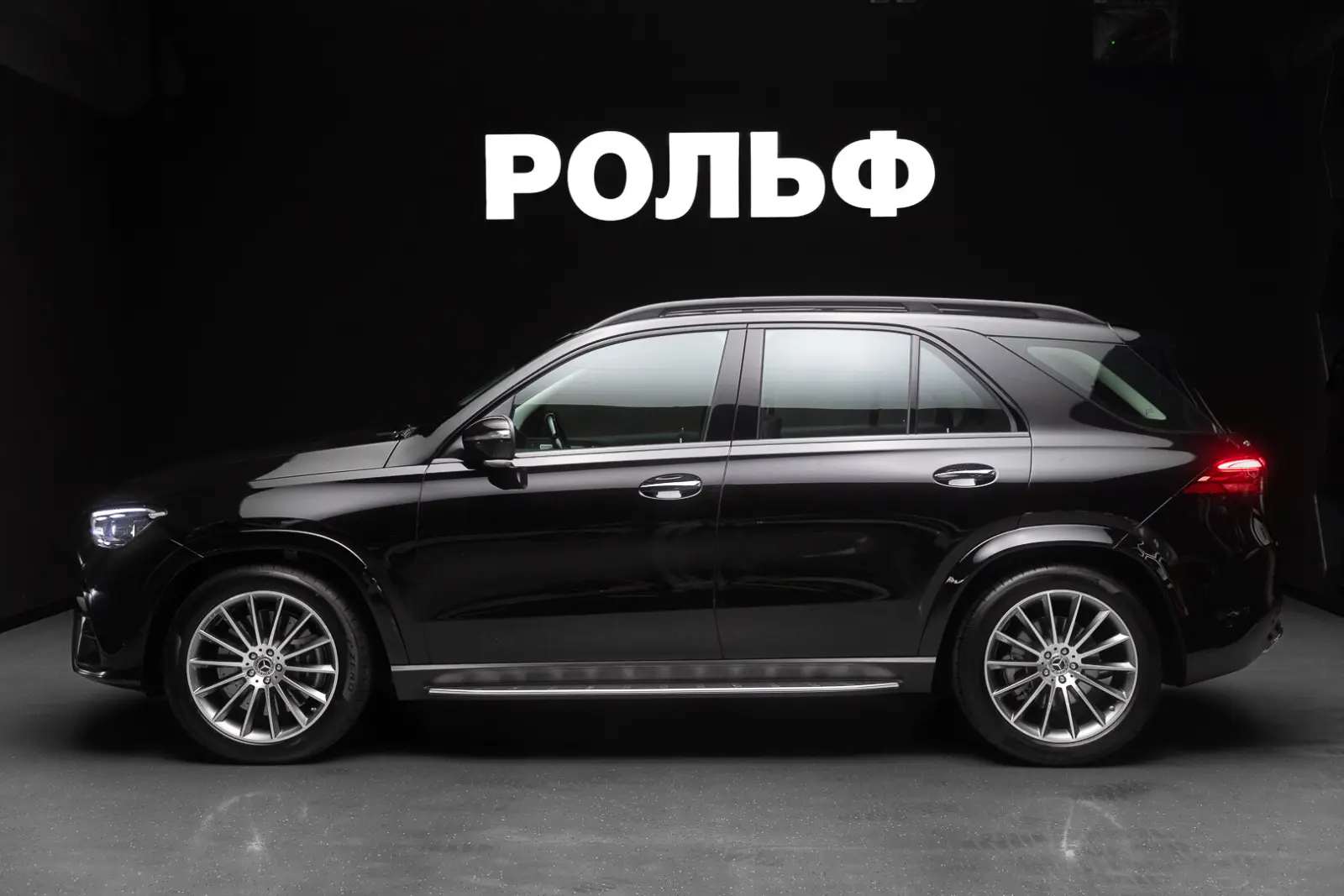 Mercedes-Benz GLE-класс 2026 4