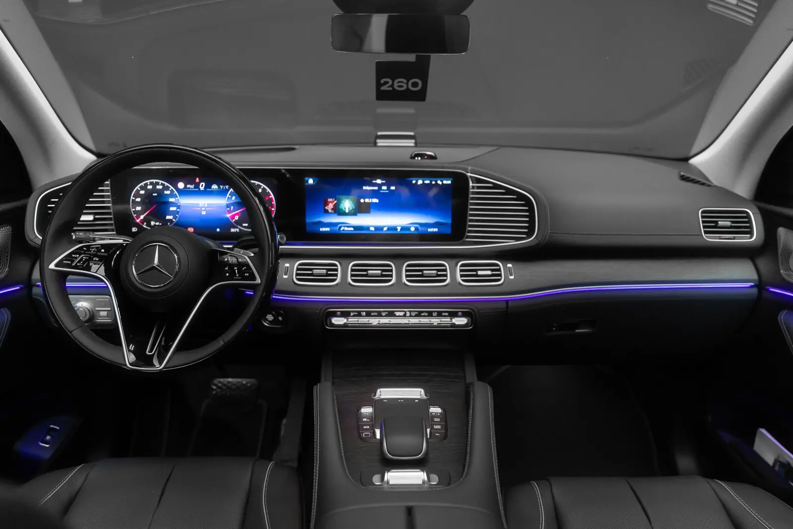 Mercedes-Benz GLE-класс 2026 13