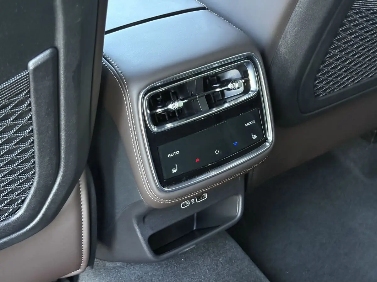 Geely Monjaro, 2026