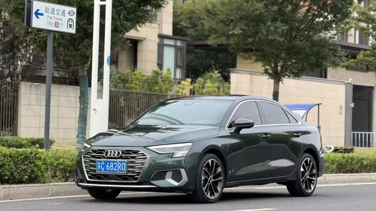 Audi A3L, 2022
