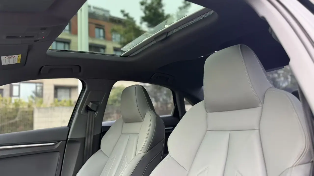 Audi A3L, 2022
