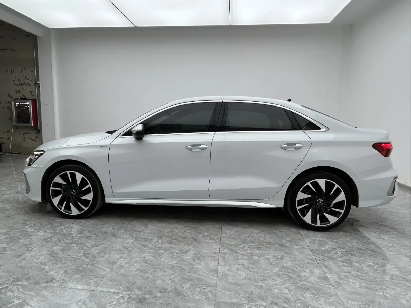 Audi A3L, 2023