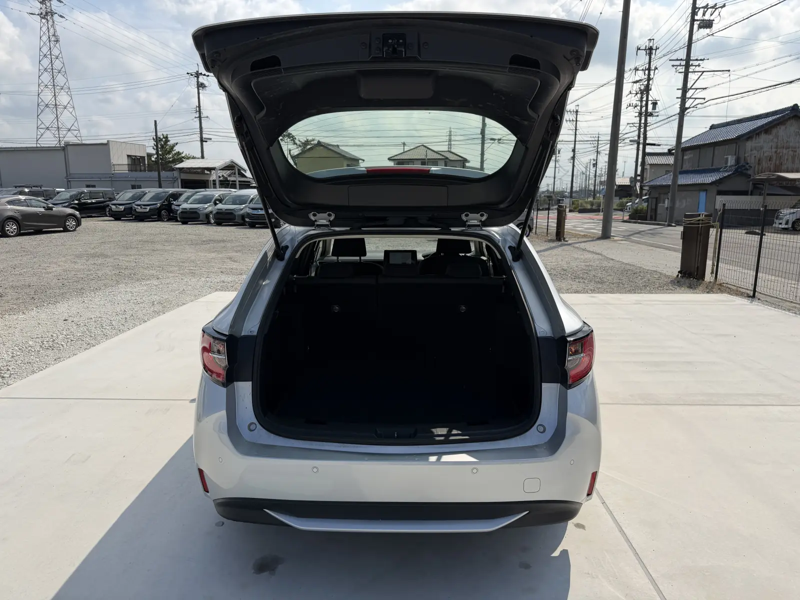 Toyota COROLLA TOURING, 2023