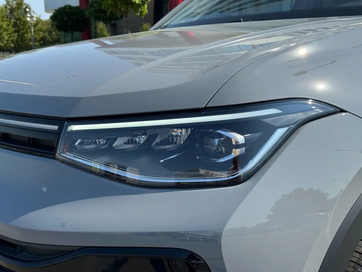 Volkswagen Tharu XR, 2026