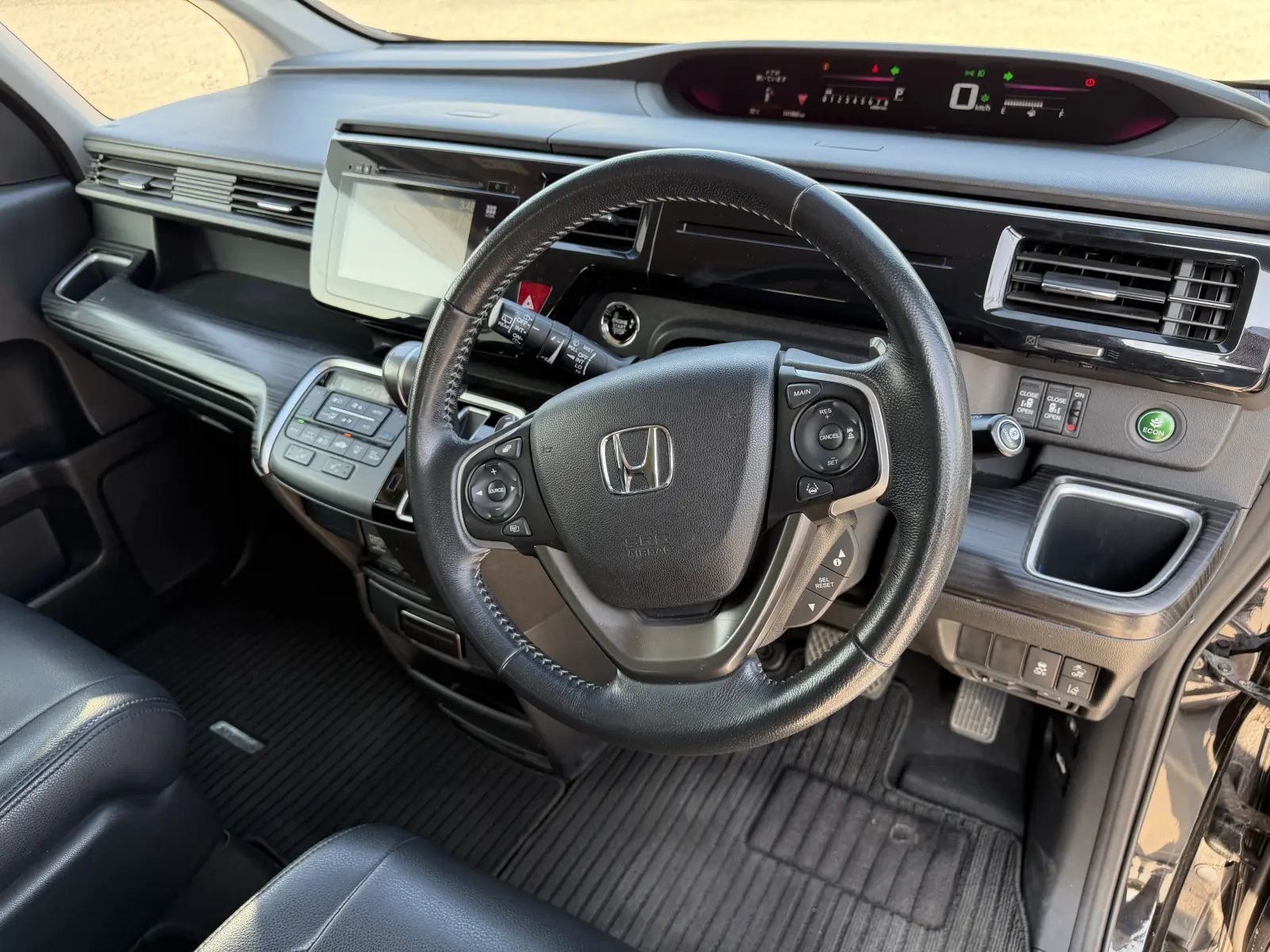 Honda STEP WAGON, 2015
