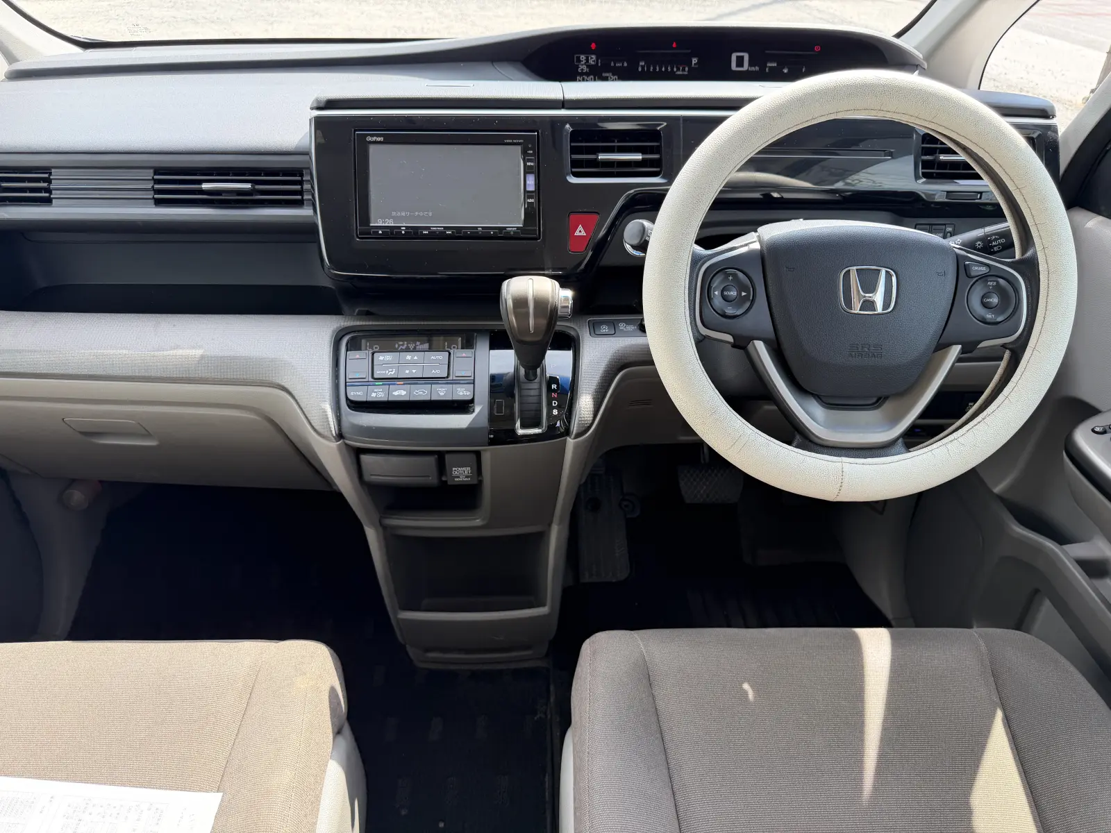 Honda STEP WAGON, 2015