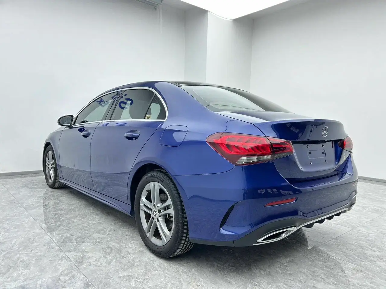 Mercedes-Benz A180L, 2022