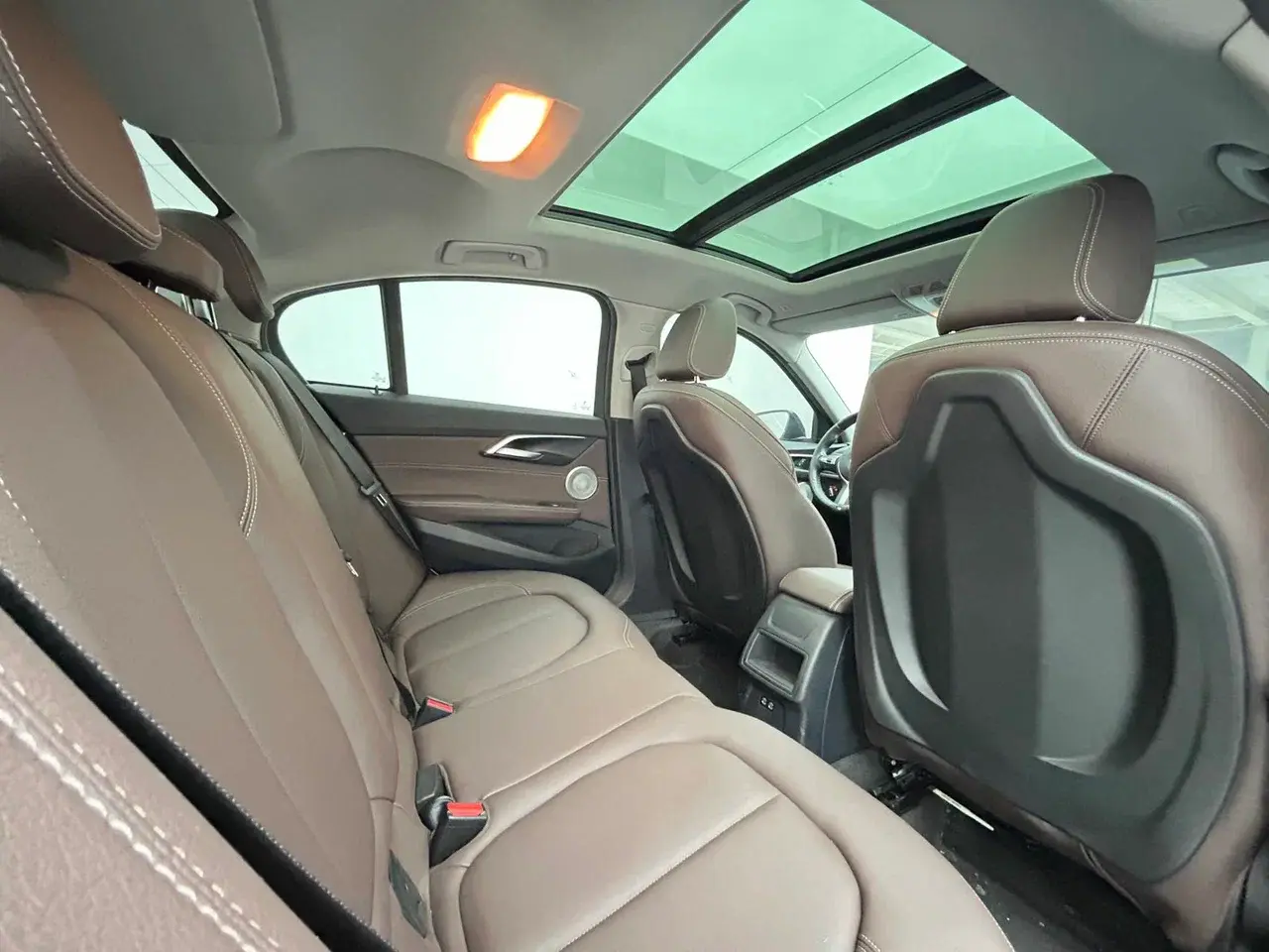 BMW 120i, 2022