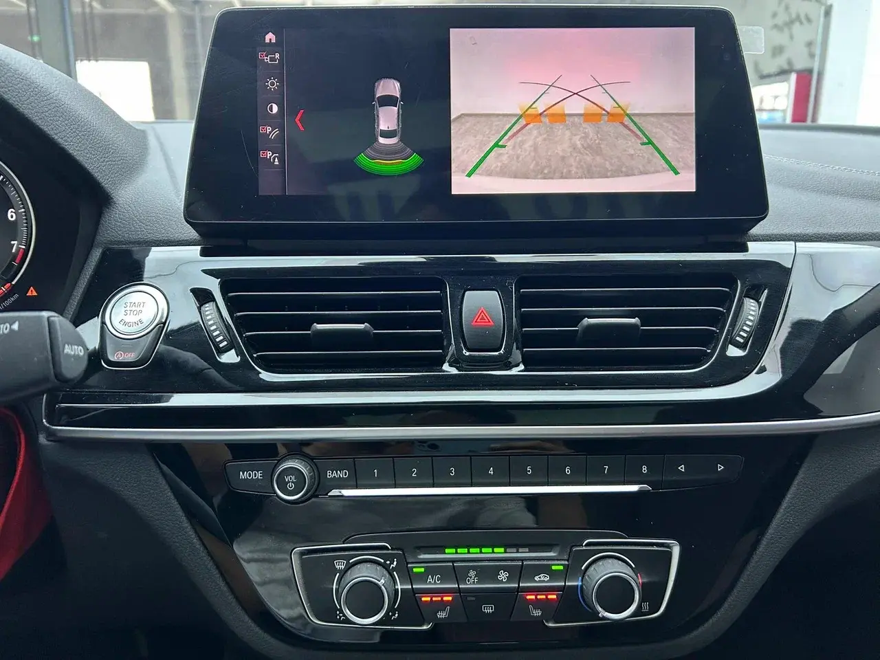 BMW 120i, 2022