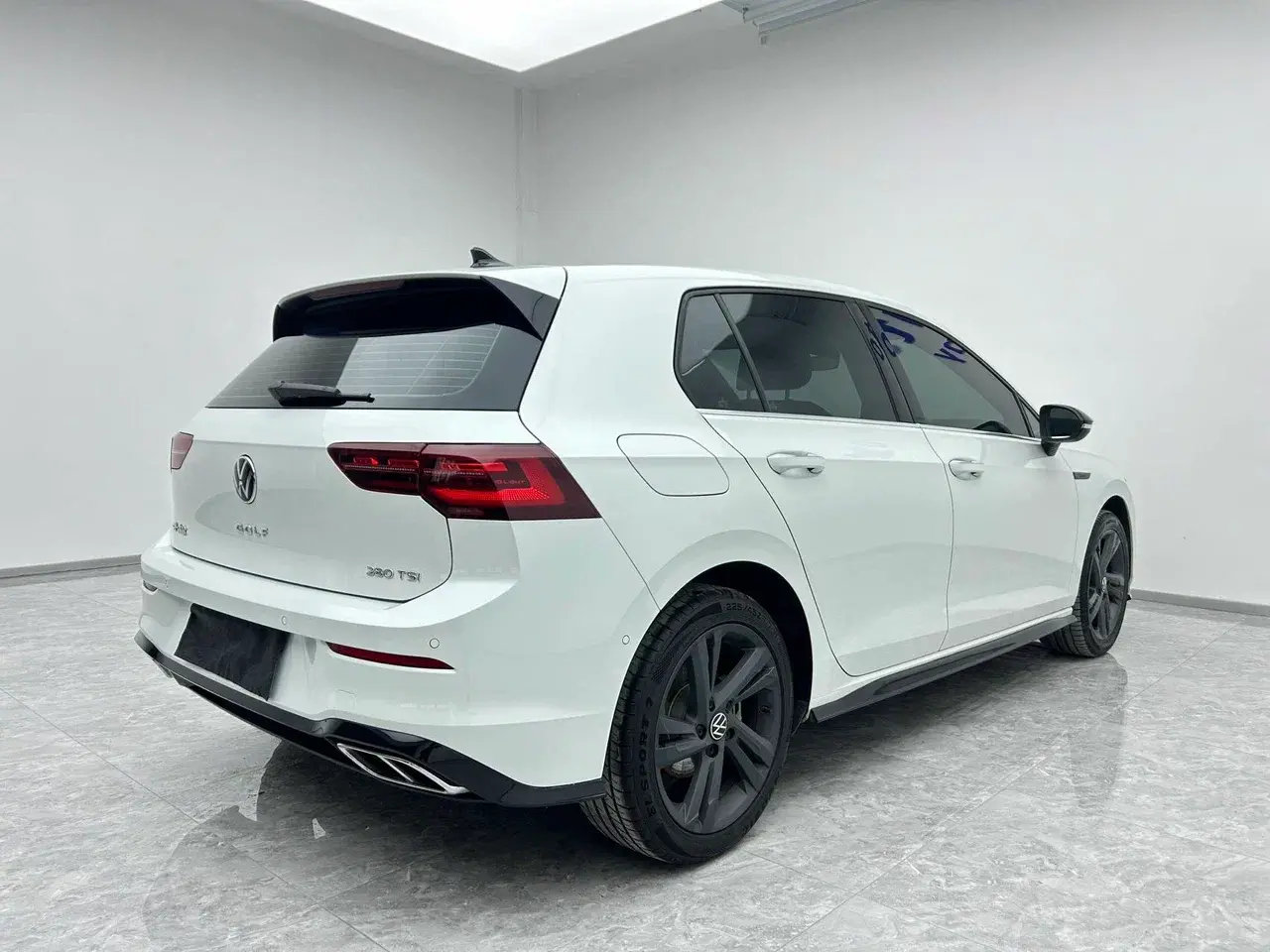 Volkswagen Golf, 2022