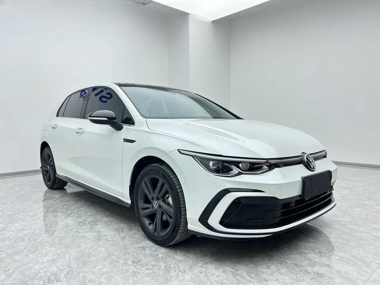 Volkswagen Golf, 2022