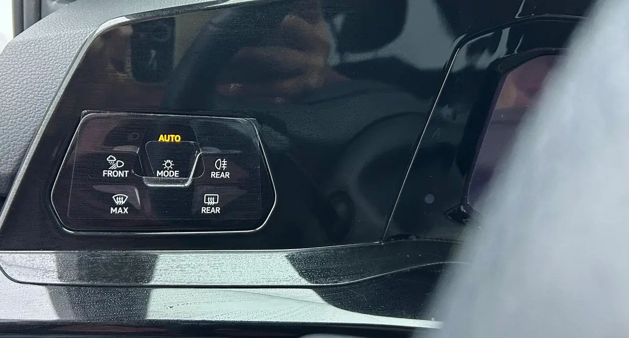 Volkswagen Golf, 2022