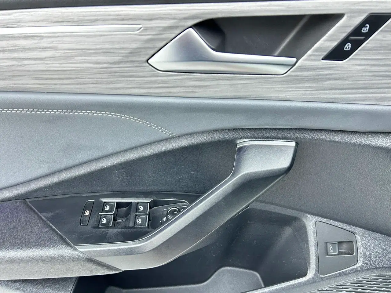 Volkswagen Sagitar, 2022