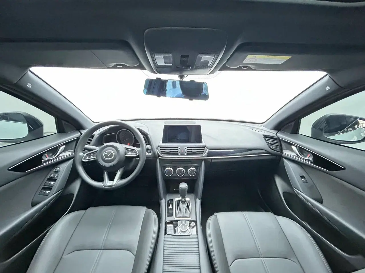 Mazda CX-4, 2023