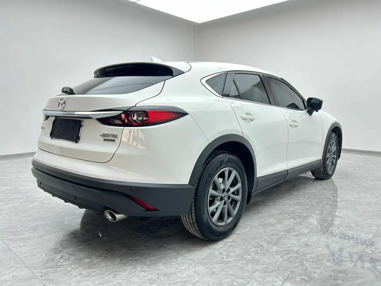 Mazda CX-4, 2023
