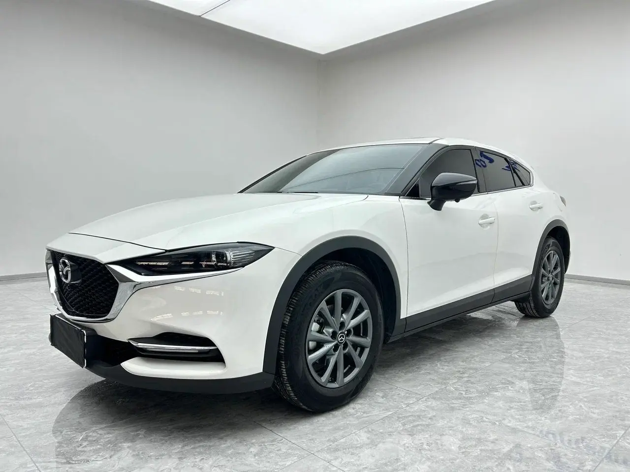 Mazda CX-4, 2023