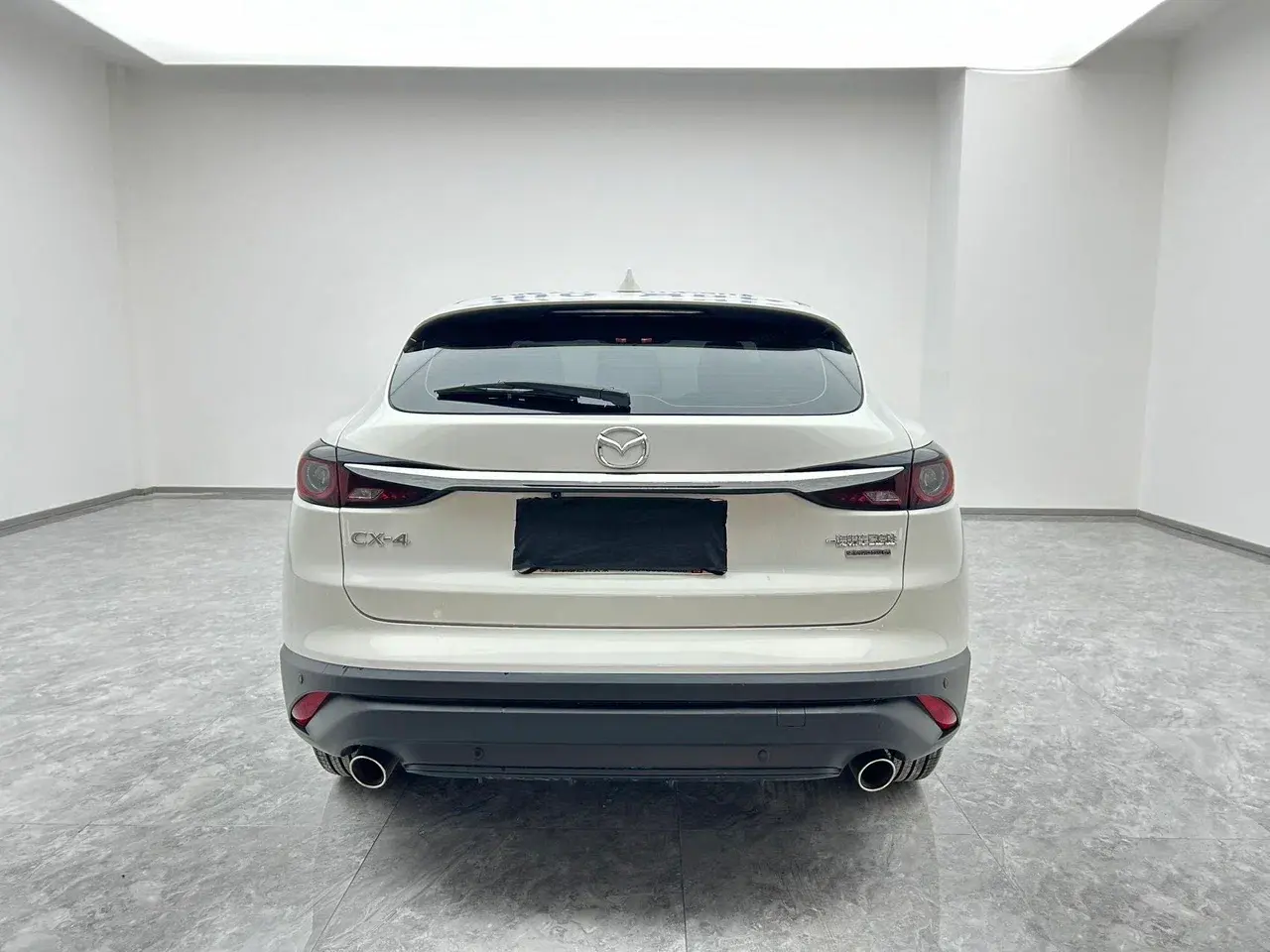 Mazda CX-4, 2023
