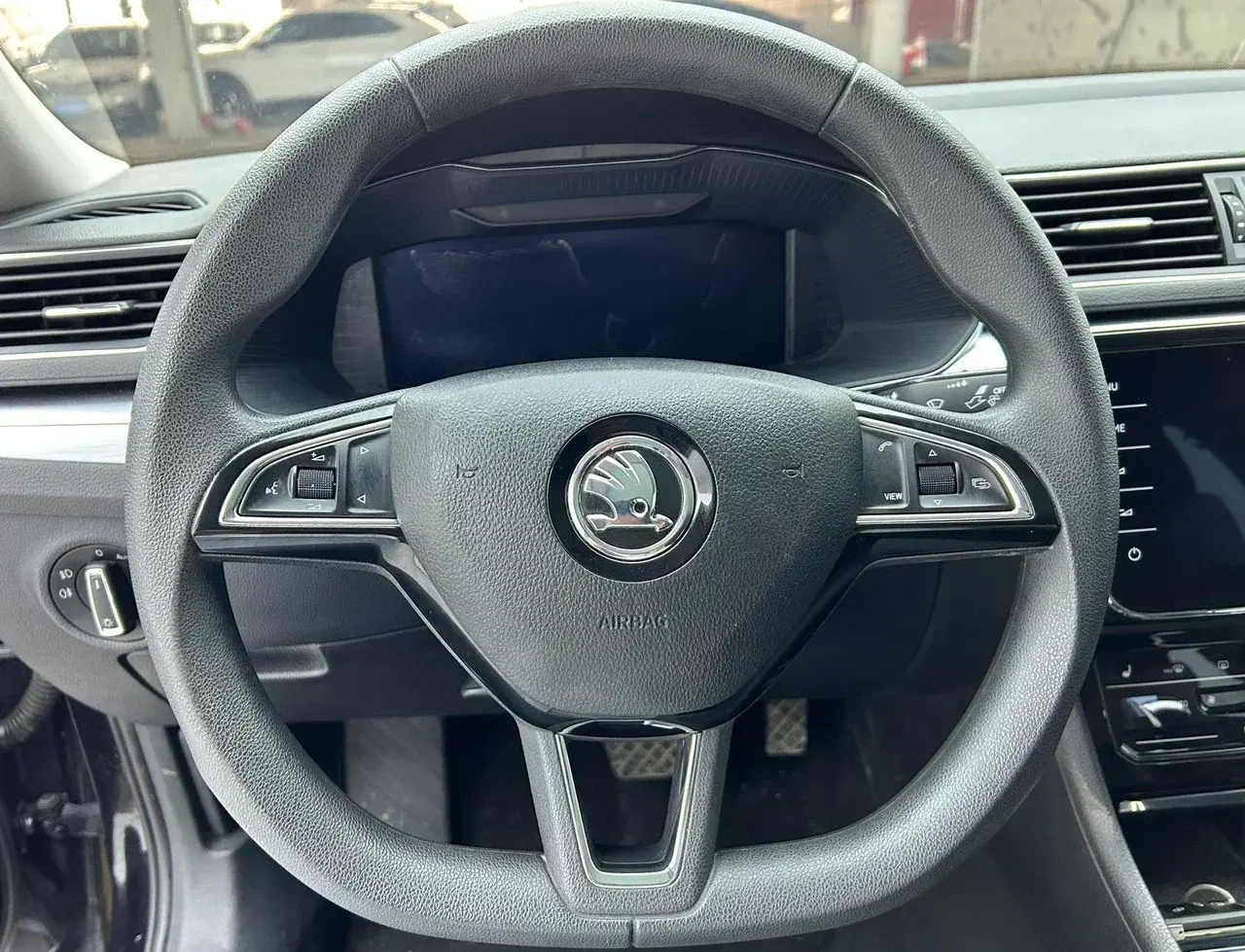 Skoda Superb, 2022