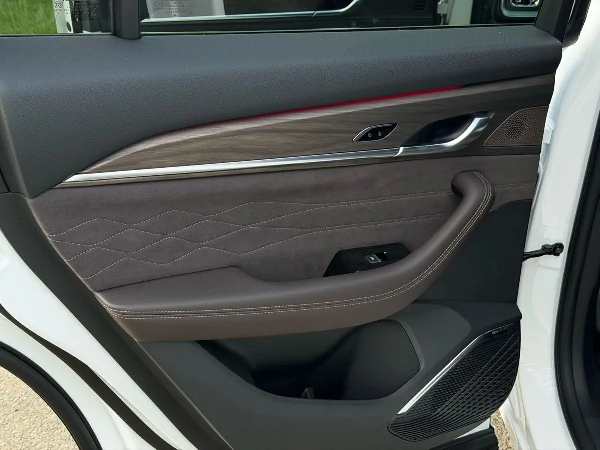 Geely Monjaro, 2026