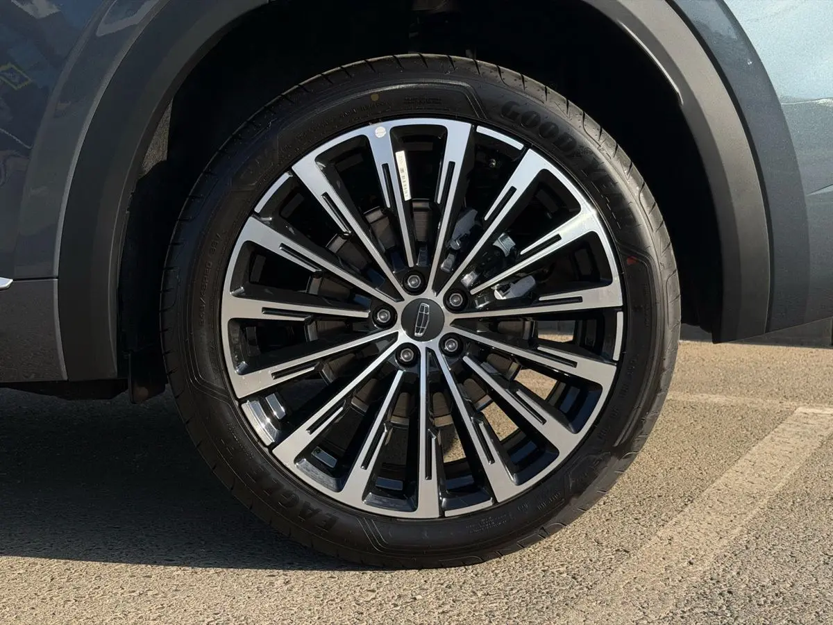 Geely Monjaro, 2026