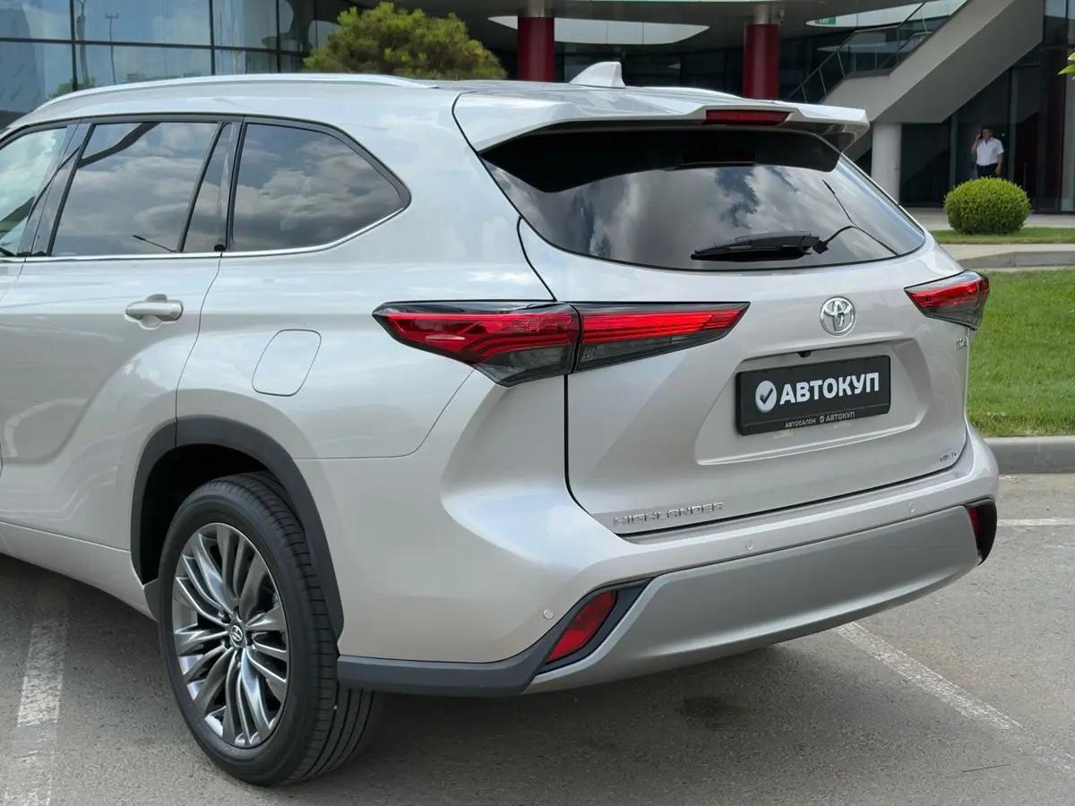 Toyota Highlander, 2026