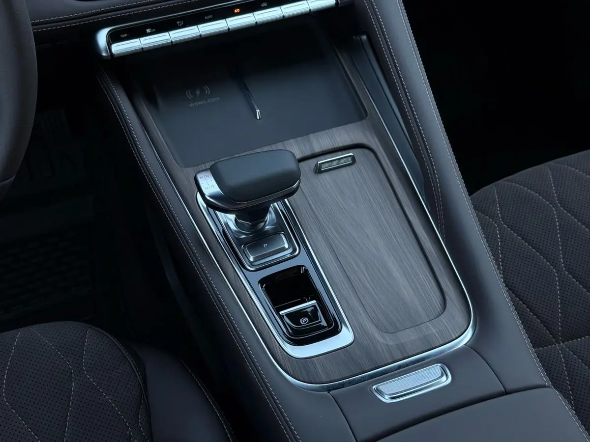Geely Monjaro, 2026