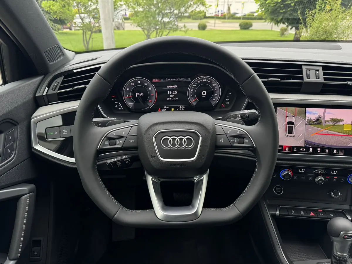 Audi Q3, 2026