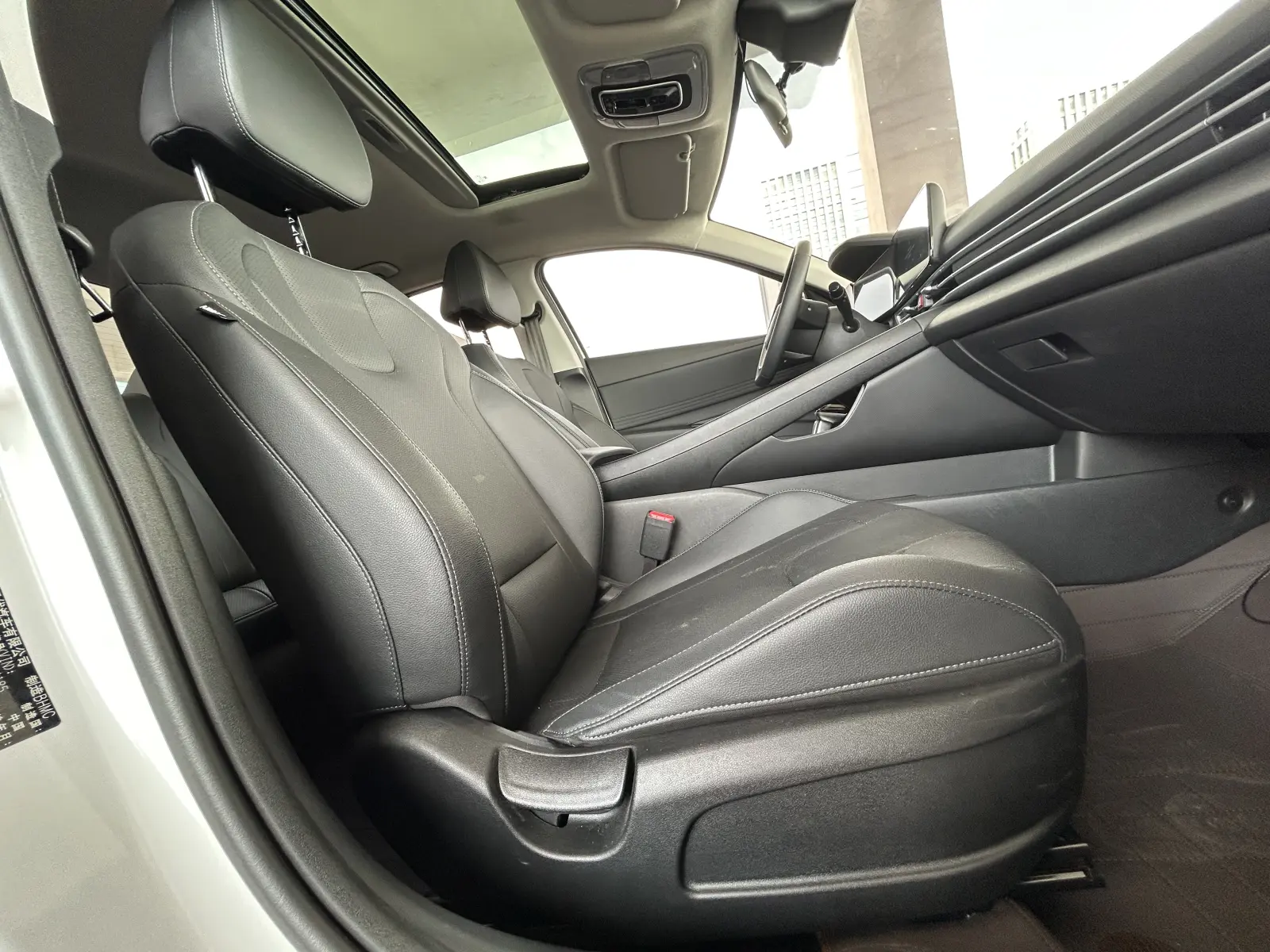 Hyundai Elantra, 2023