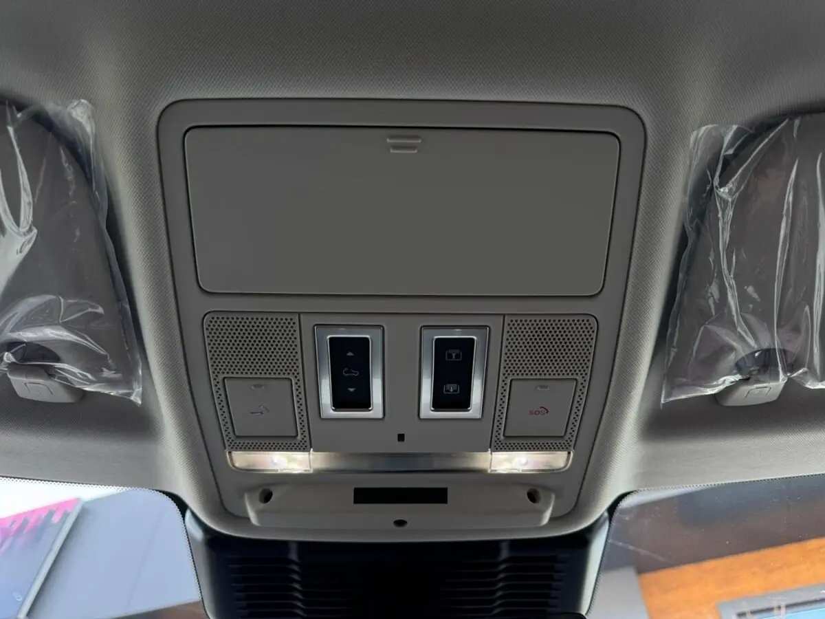 Land Rover Range Rover Evoque, 2025