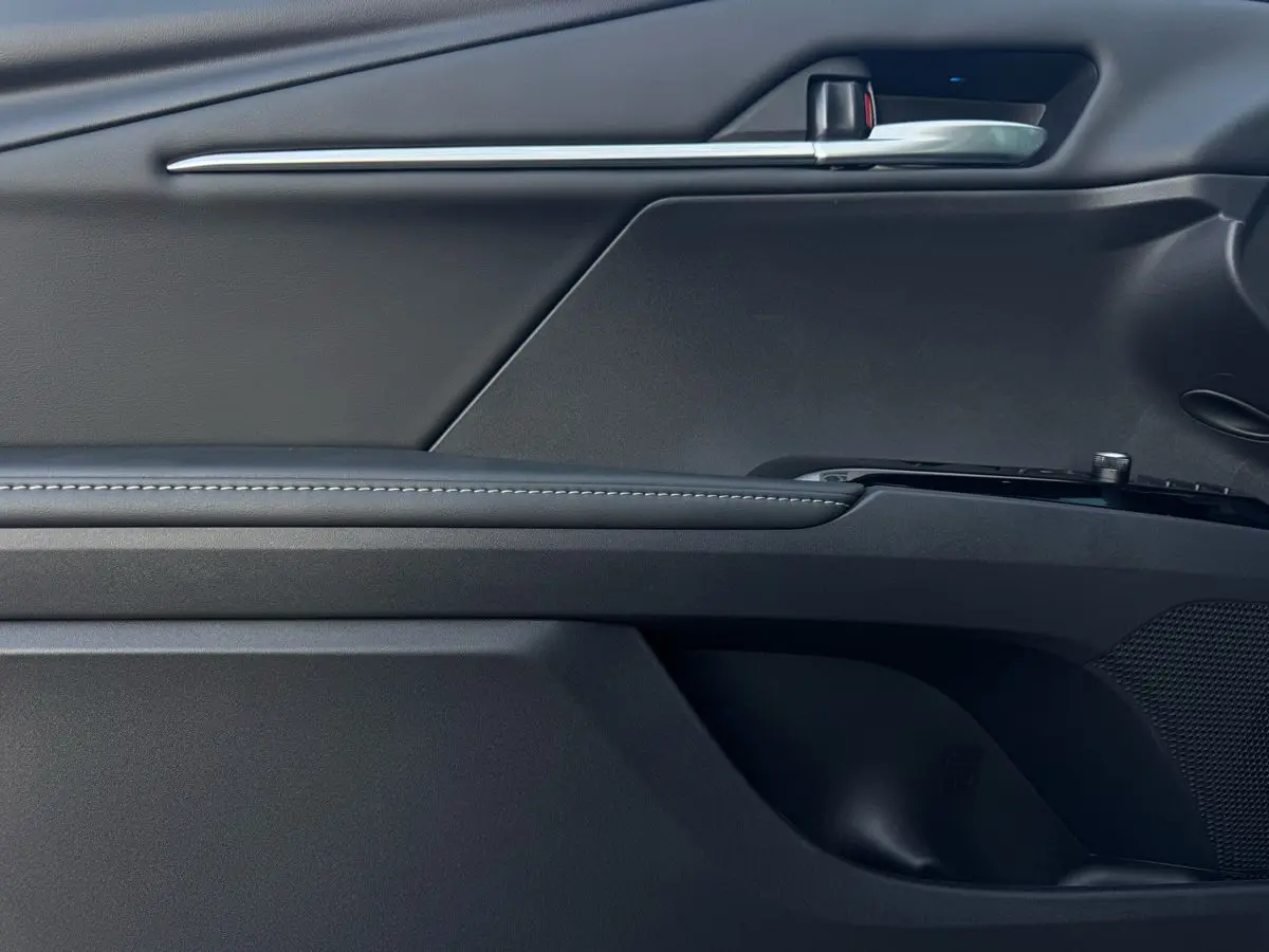 Toyota Camry, 2026