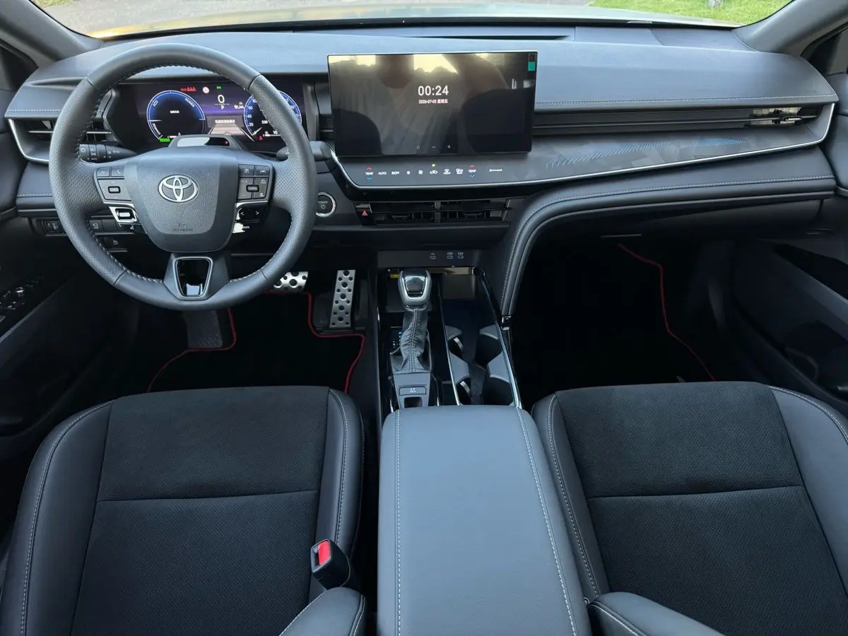 Toyota Camry, 2026