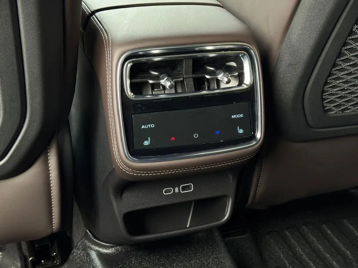 Geely Monjaro, 2026